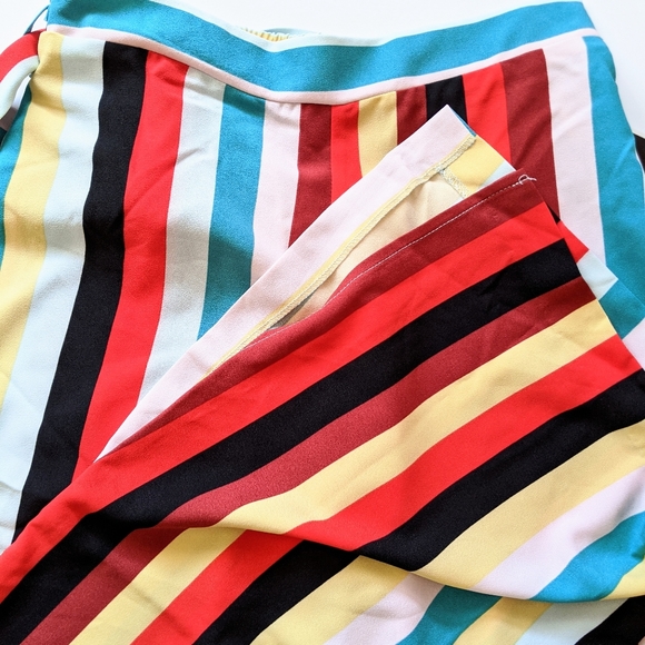 NWT Colorful Striped Wide Leg Pants w/Tie Front - Picture 3 of 8